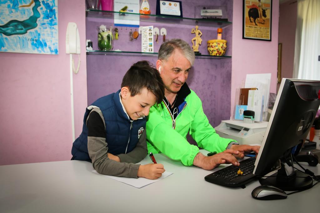 Agriturist Soleluna Caltagirone Zewnętrze zdjęcie